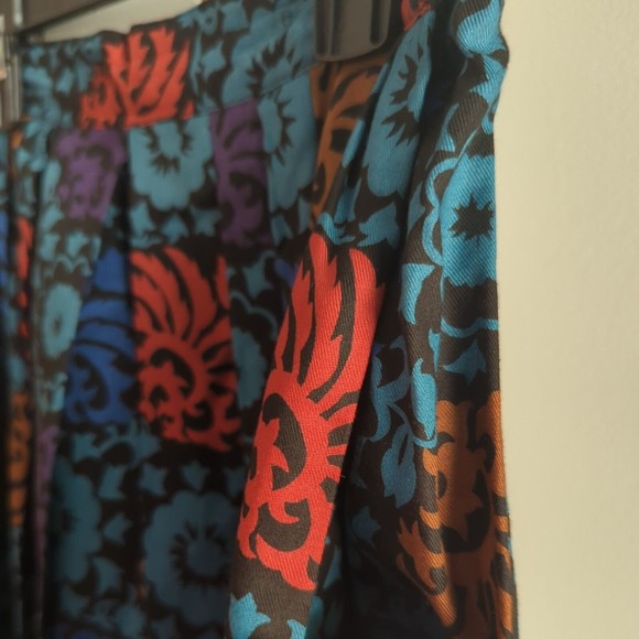 Vintage INTENTIONS Women's 8 Floral Midi Pleated Skirt Waist 28" Winter Colors - Picture 6 of 8